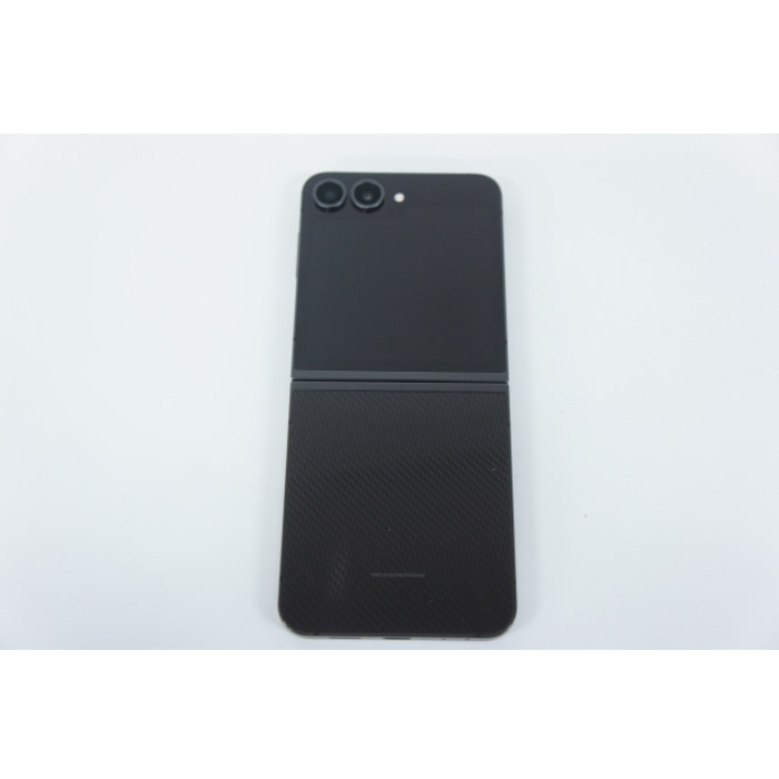 [中古A]Galaxy Z Flip6 12GB 256G SM-F741QAKASJP クラフテッドブラック (国内版SIMフリー)