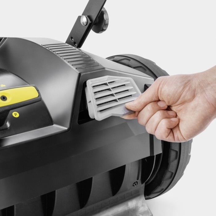 [直送5]1.517-130.0 KM 70/20 C (手押し式スイーパー)