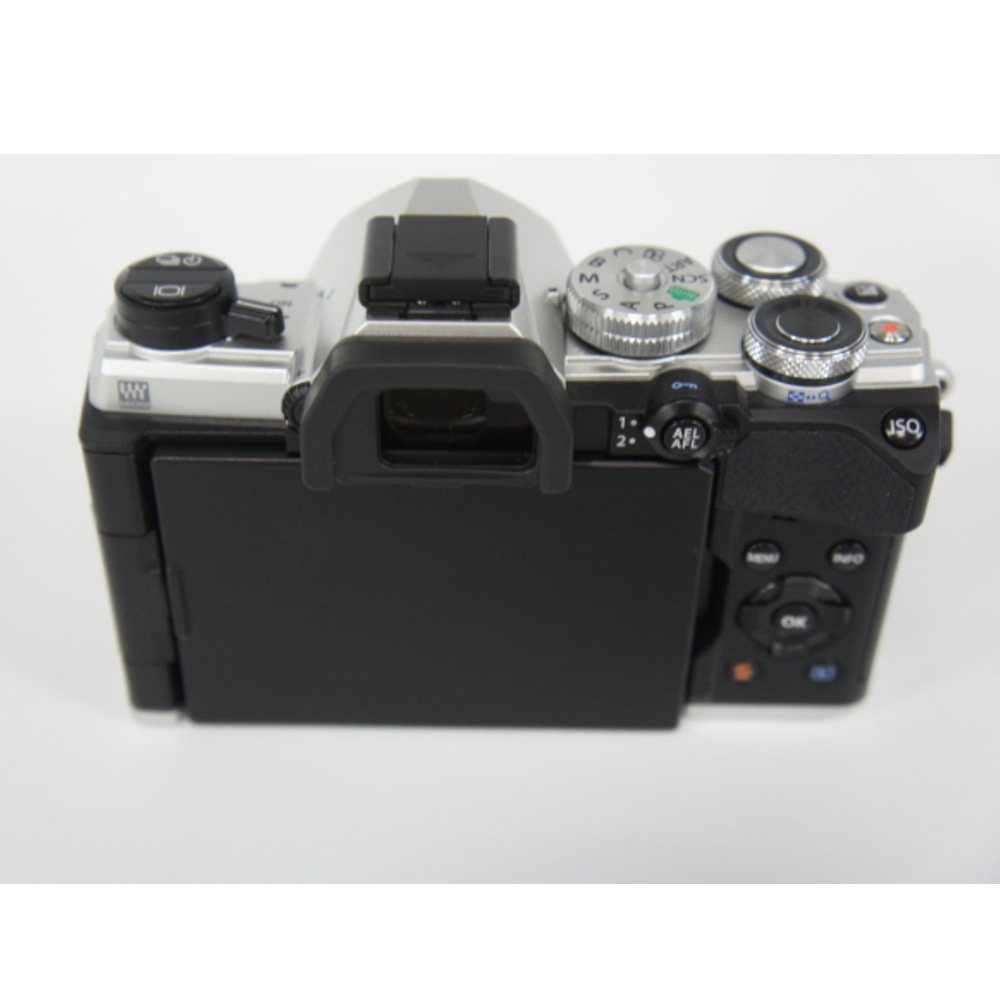 [展示品A]OM SYSTEM OM-5 14-150mm II レンズキット シルバー
