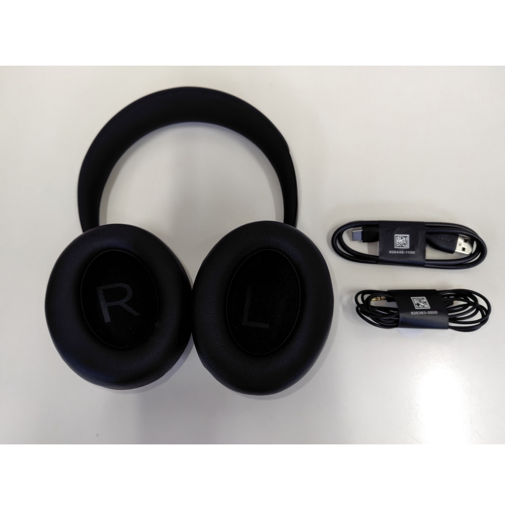 [ジャンク品]NOISE CANCELLING HEADPHONES 700 トリプルブラック