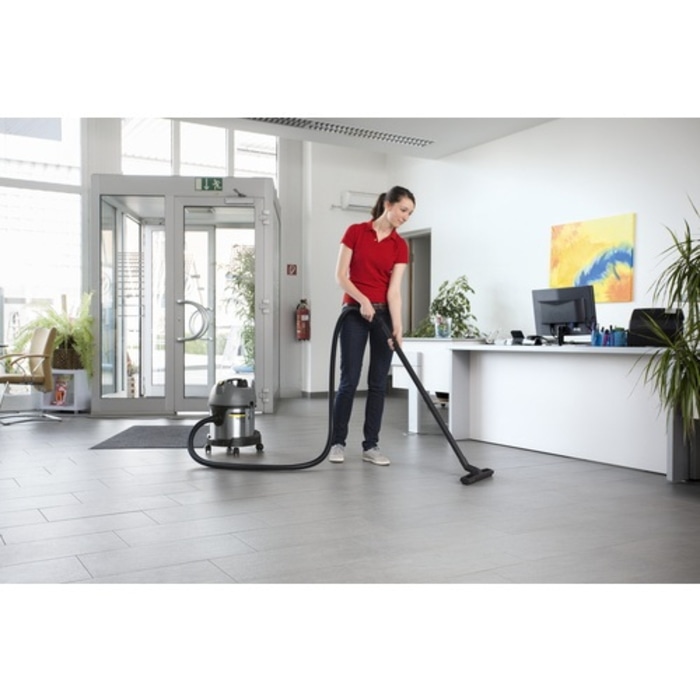[直送5]1.428-551.0  NT 20/1 Me Classic (業務用乾湿両用掃除機)