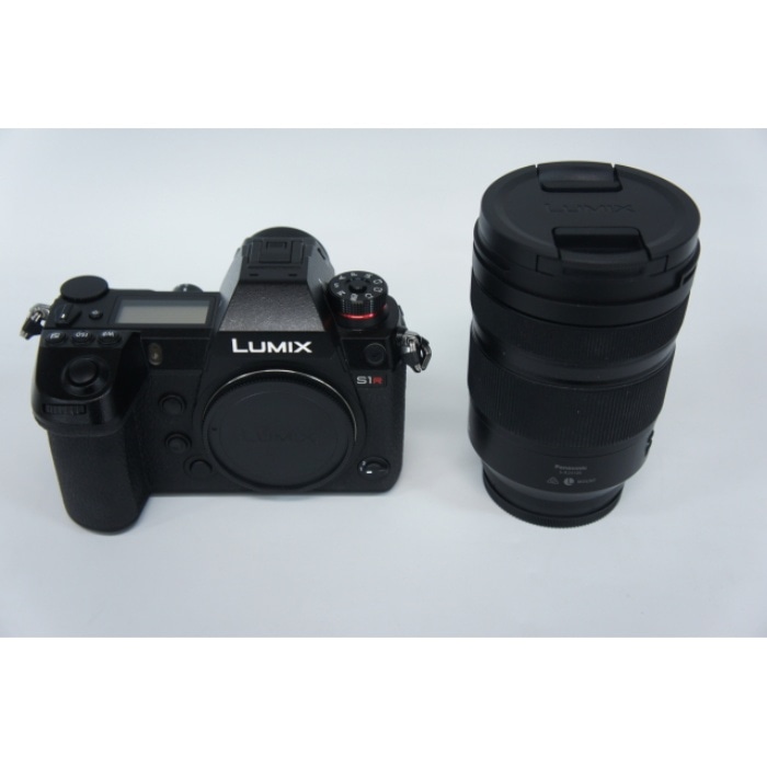 [展示品A]LUMIX 標準ズームSレンズキット DC-S1RM (ショット数：1188)