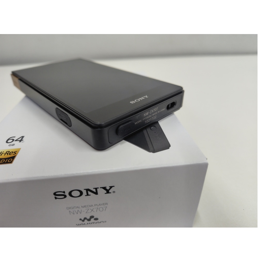 中古A]NW-ZX707 ブラック [64GB]: PCボンバー