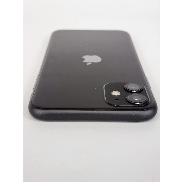 [中古B]iPhone11 MWM02J/A ブラック (SoftBank) (SIMロック解除済) [128GB]