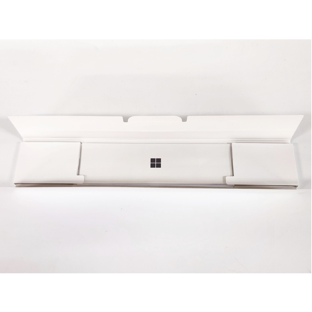 [中古A]Surface Laptop 第7世代 ZGM-00020 プラチナ