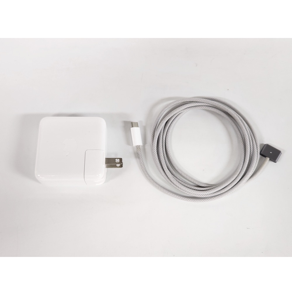 [中古B]MacBook Pro 14インチ スペースグレー (M3/2023/16GB/512GB)