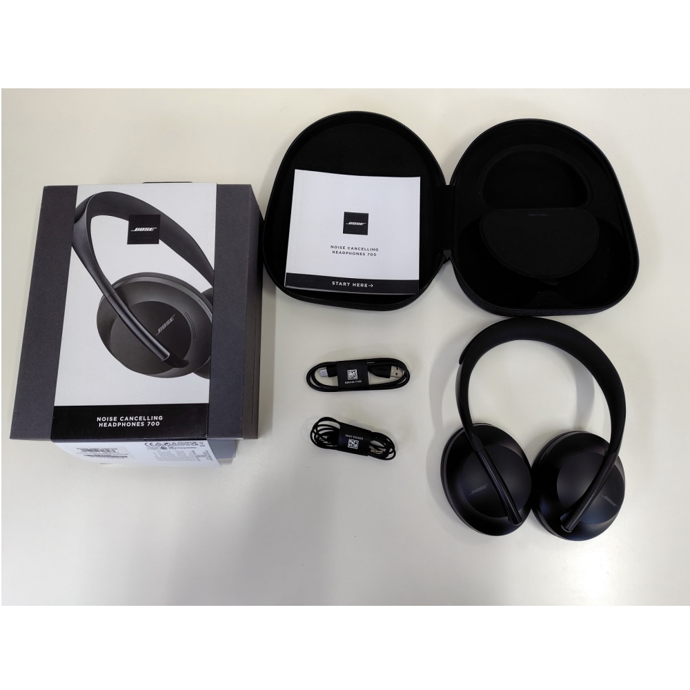 [ジャンク品]NOISE CANCELLING HEADPHONES 700 トリプルブラック