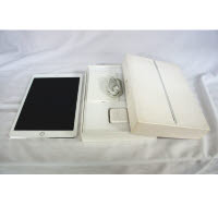 [ジャンク品]iPad Air 2 Wi-Fi+Cellular(16GB) MGH72J/A シルバー (au)