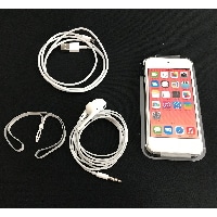 [展示品B]iPod touch 第5世代 MD720J/A ホワイト＆シルバー [32GB]