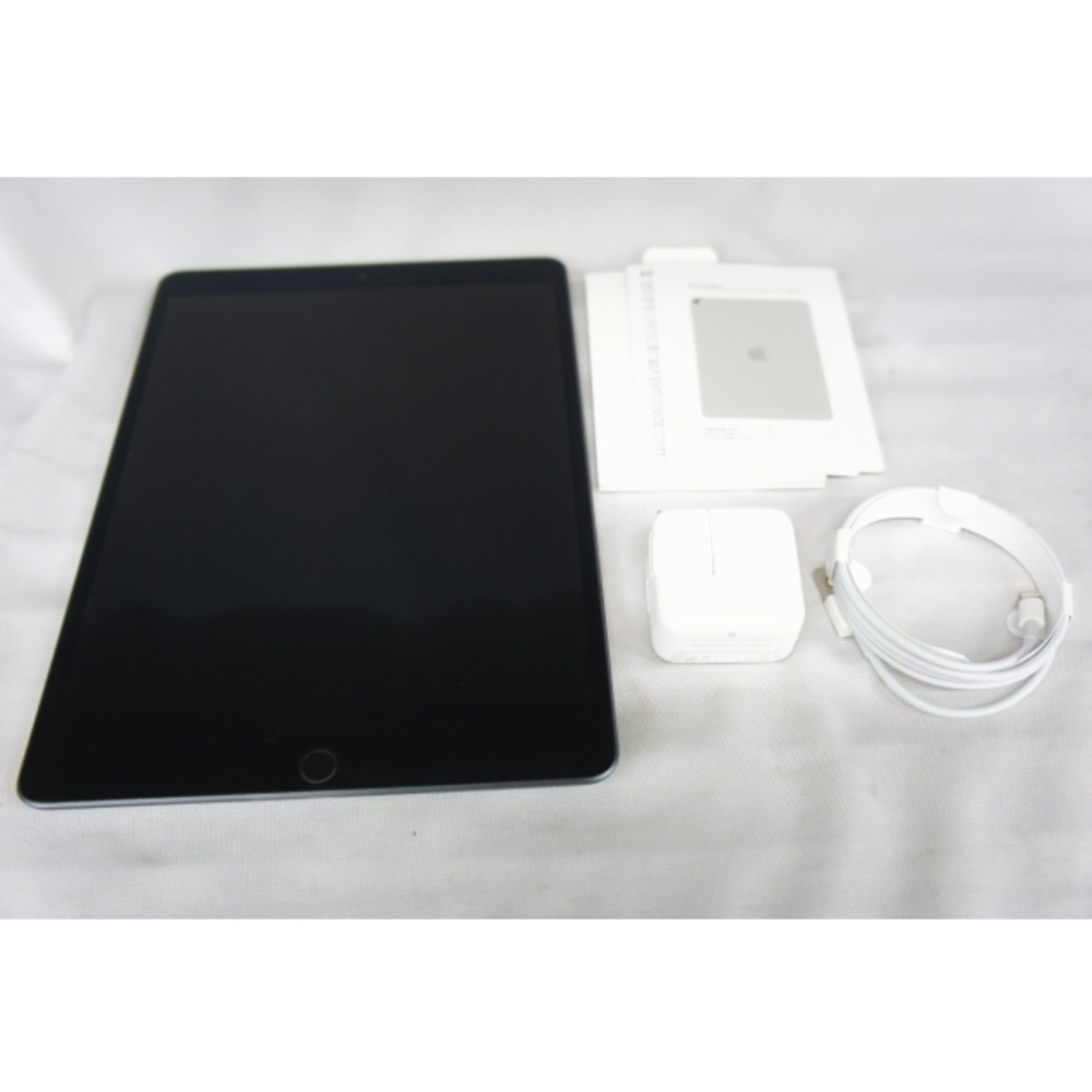 [中古B]iPad Air 10.5インチ 第3世代 Wi-Fi 2019年春モデル MUUJ2J/A スペースグレイ [64GB]