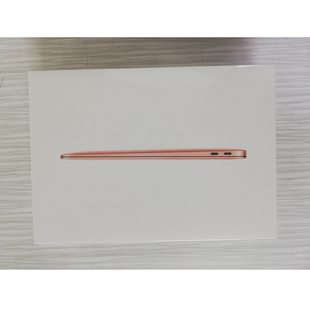 [中古A]MacBook Air Retinaディスプレイ 13.3 MGND3JA/A ゴールド (USキーボード)