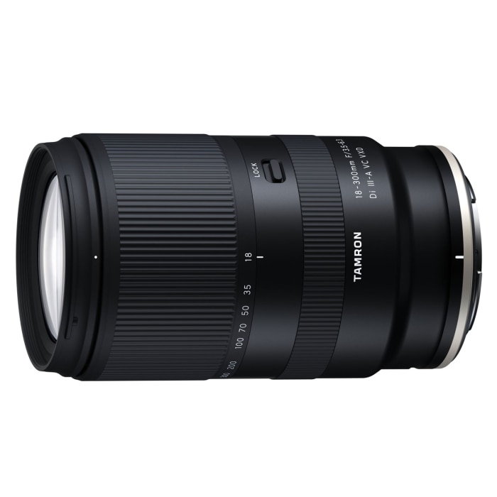 18-300mm F/3.5-6.3 Di III-A VC VXD Model B061 (ニコンZ用)