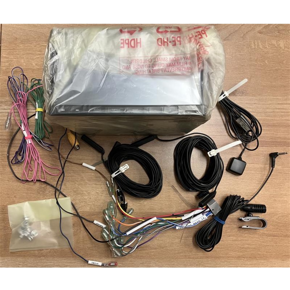 [修理上り品B]ストラーダ CN-CE01D