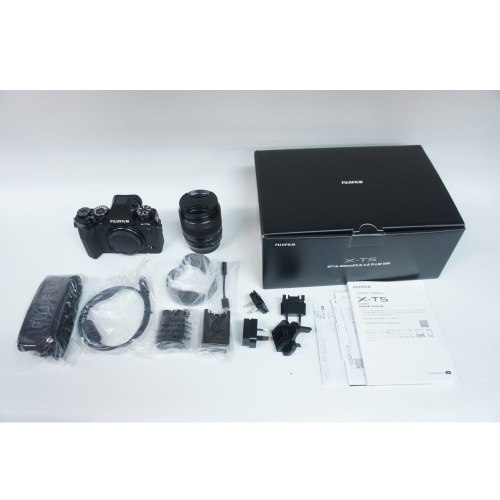[展示品A]FUJIFILM X-T5 XF16-50mmレンズキット 日英2言語設定モデル ブラック (ショット数1990)