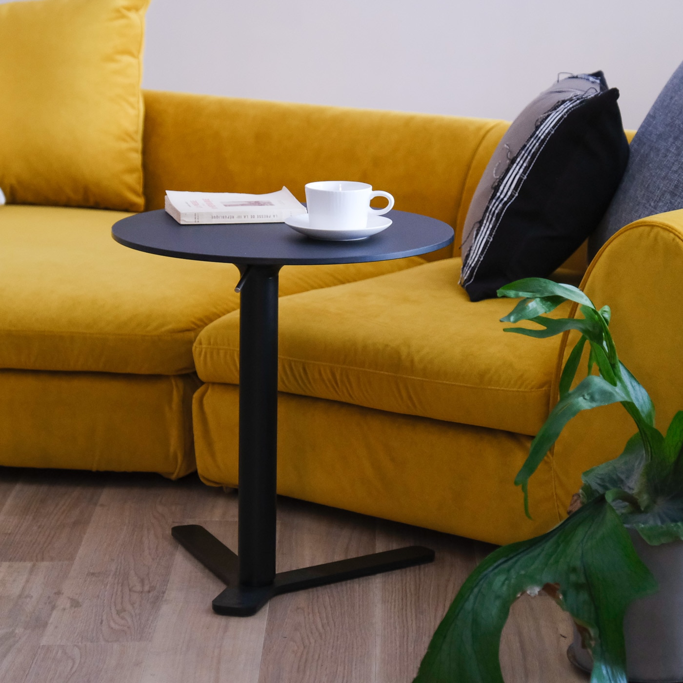 YO サイドテーブル