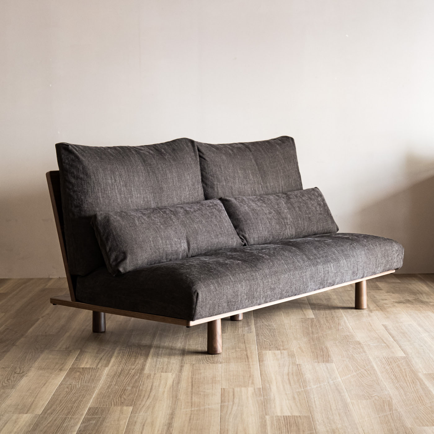 ウニカ ソファ(ウォールナット)